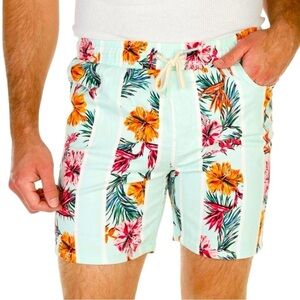 GOOD VIBES Tropical Volley Shorts Mint Green Floral M